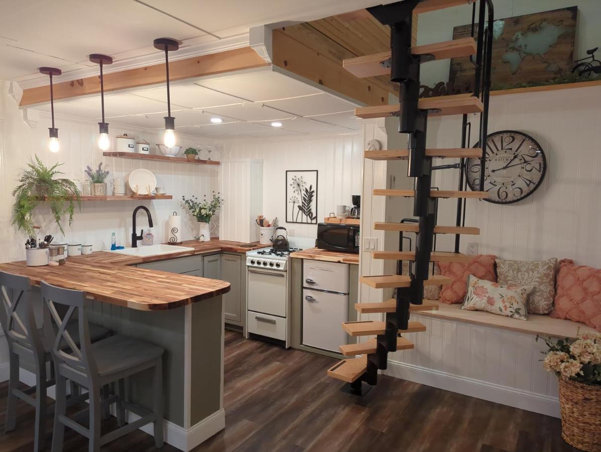 Wildflower Cottage ニューヨーク州オックスフォード市 エクステリア 写真